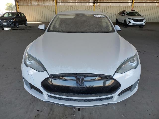 Снимка 5 от търг – 2015 TESLA MODEL S с VIN 5YJSA1E1XFF119231