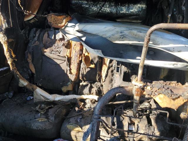 Photo 10 from auction – 2006 TOYOTA RAV4 LIMIT with VIN JTMBD31V665023674