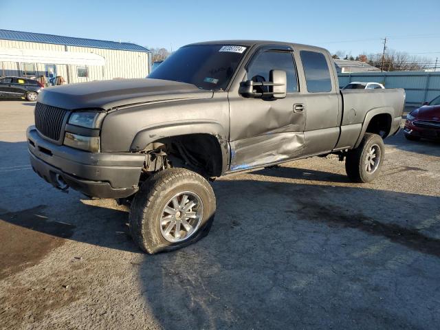 CHEVROLET SILVERADO 2006 with VIN 1GCEK19B36Z225995 - Photo from auction