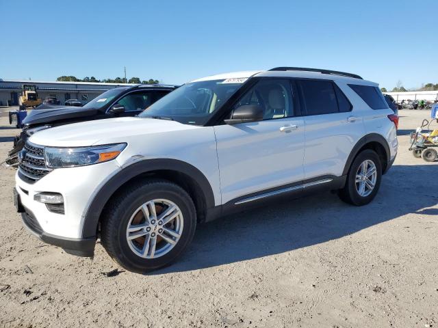 FORD EXPLORER X 2020 with VIN 1FMSK8DHXLGB02401 - Photo from auction