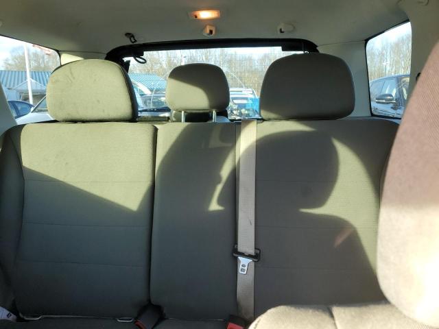 Photo 10 from auction – 2010 FORD ESCAPE XLS with VIN 1FMCU0C79AKB50975