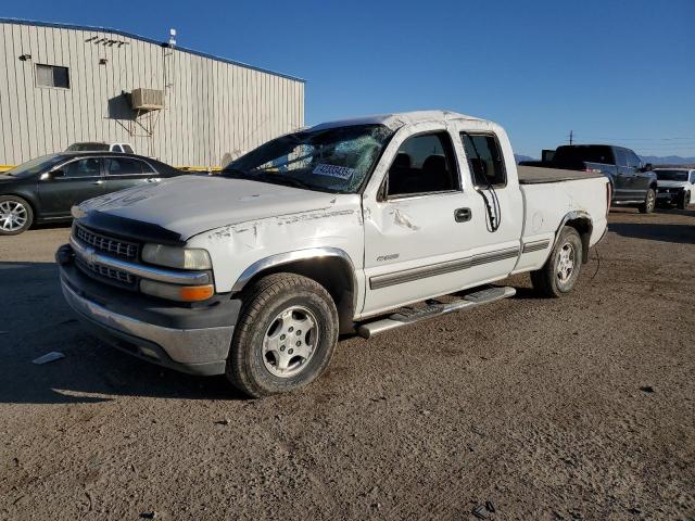 CHEVROLET SILVERADO 2000 with VIN 2GCEC19T9Y1205686 - Photo from auction