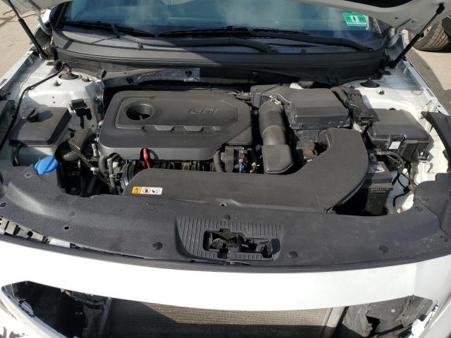 Photo 11 from auction – 2016 HYUNDAI SONATA SE with VIN 5NPE24AF3GH404420