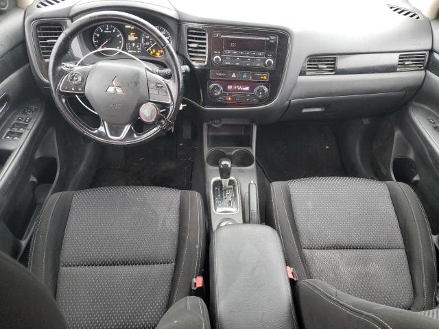 Photo 8 from auction – 2016 MITSUBISHI OUTLANDER with VIN JA4AZ3A37GZ014594