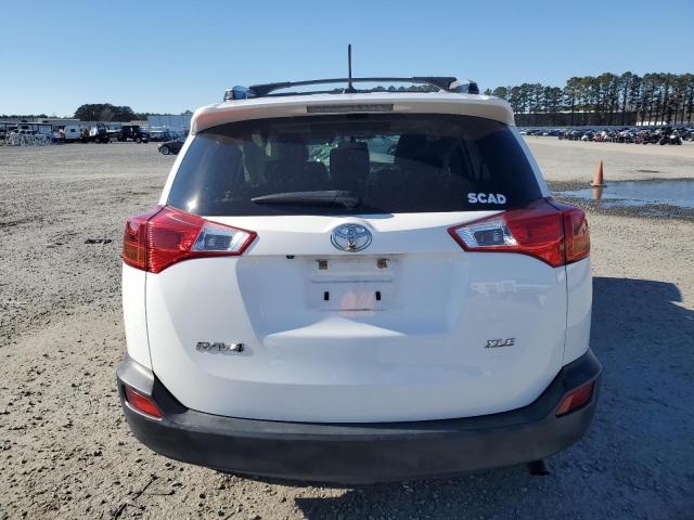 Photo 6 from auction – 2015 TOYOTA RAV4 XLE with VIN JTMWFREVXFD065795