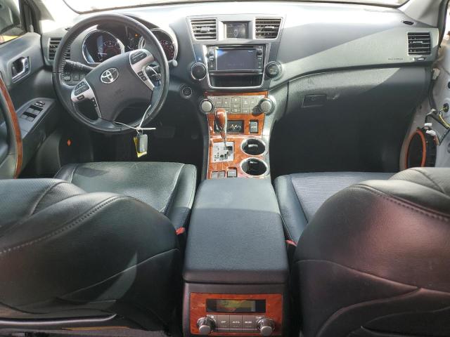 Photo 8 from auction – 2013 TOYOTA HIGHLANDER with VIN 5TDYK3EH5DS142246