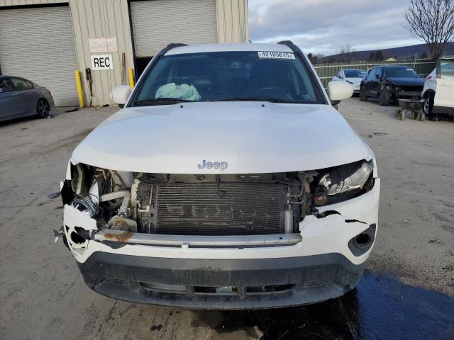 Photo 5 from auction – 2015 JEEP COMPASS LA with VIN 1C4NJDEB3FD106626