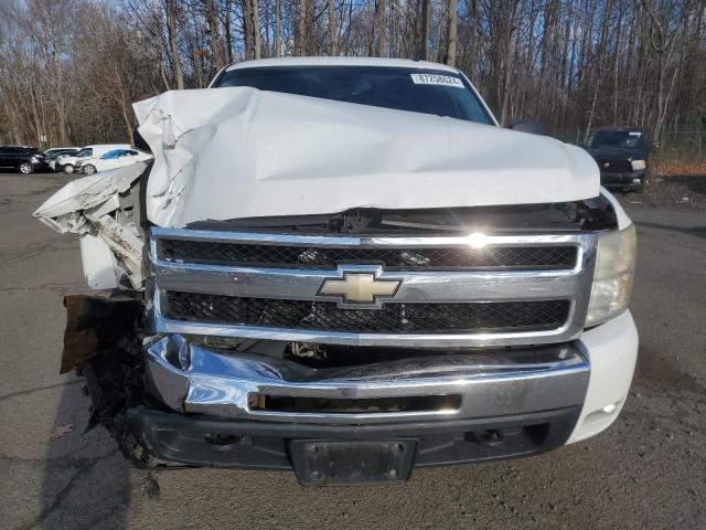 Photo 5 from auction – 2011 CHEVROLET SILVERADO with VIN 1GCRKSE32BZ110045