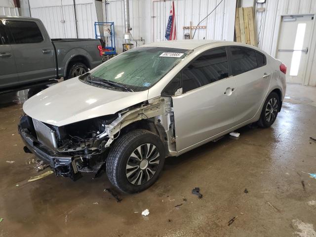 KIA FORTE LX 2015 with VIN KNAFK4A60F5391657 - Photo from auction