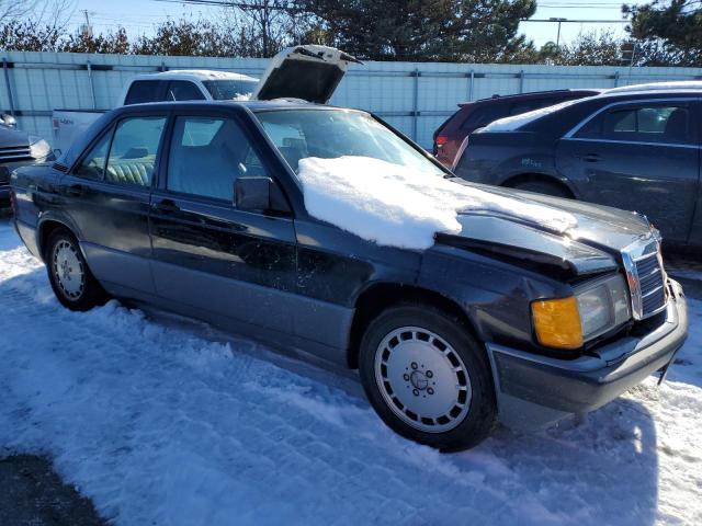 Photo 4 from auction – 1992 MERCEDES-BENZ 190 E 2.6 with VIN WDBDA29D1NF926958
