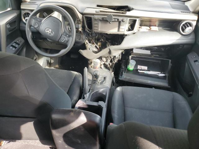 Photo 8 from auction – 2014 TOYOTA RAV4 LE with VIN 2T3ZFREV3EW112776