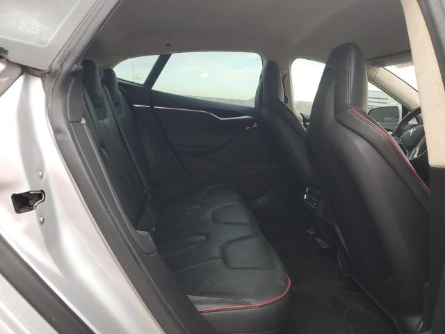 Photo 10 from auction – 2013 TESLA MODEL S with VIN 5YJSA1CG4DFP27301