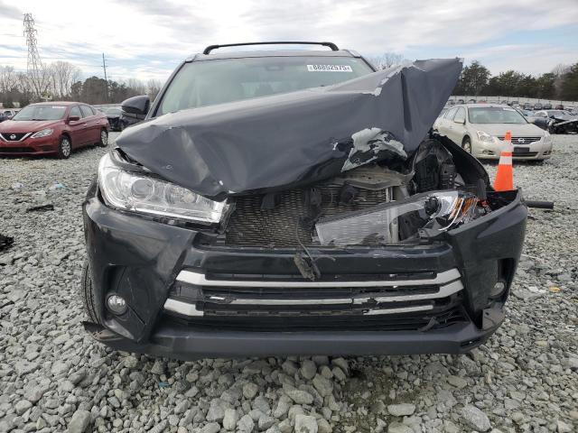 Photo 5 from auction – 2018 TOYOTA HIGHLANDER with VIN 5TDJZRFH0JS846865