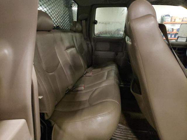 Photo 10 from auction – 2005 CHEVROLET SILVERADO with VIN 1GCHK29285E186944