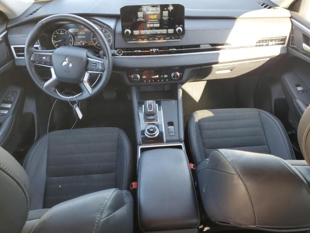 Photo 8 from auction – 2024 MITSUBISHI OUTLANDER with VIN JA4J3VA88RZ076386