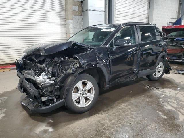 TOYOTA RAV4 XLE 2021 with VIN 2T3P1RFV5MC166827 - Photo from auction