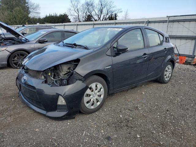 TOYOTA PRIUS C 2013 with VIN JTDKDTB36D1047832 - Photo from auction