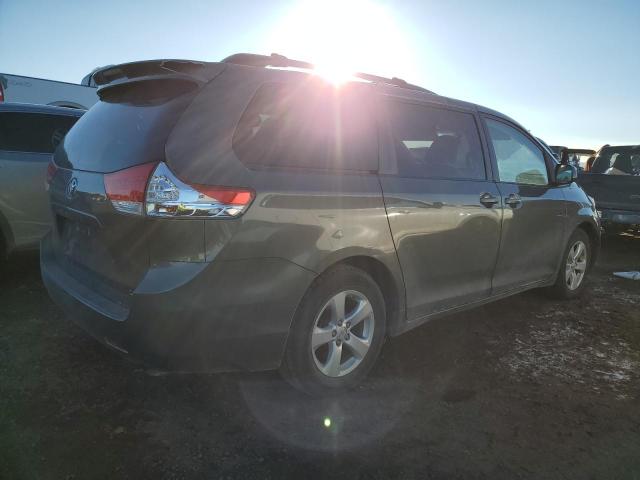 Photo 3 from auction – 2014 TOYOTA SIENNA LE with VIN 5TDKK3DC3ES496618