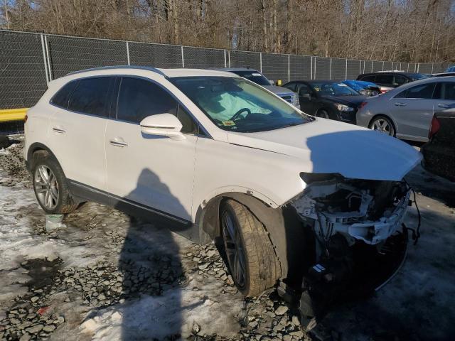 Photo 4 from auction – 2019 LINCOLN MKC RESERV with VIN 5LMTJ3DHXKUL01603