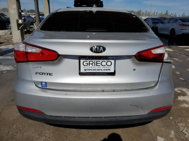 Photo 6 from auction – 2015 KIA FORTE LX with VIN KNAFK4A67F5410009