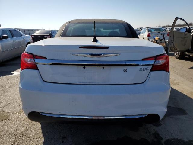 Photo 6 from auction – 2012 CHRYSLER 200 TOURIN with VIN 1C3BCBEB6CN218977