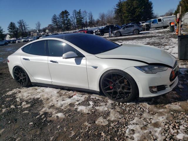 Photo 4 from auction – 2014 TESLA MODEL S with VIN 5YJSA1H20EFP64800