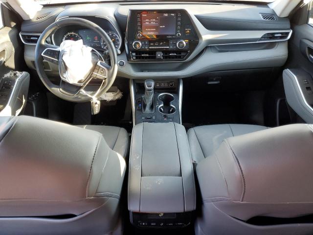 Photo 8 from auction – 2022 TOYOTA HIGHLANDER with VIN 5TDGZRBHXNS235425
