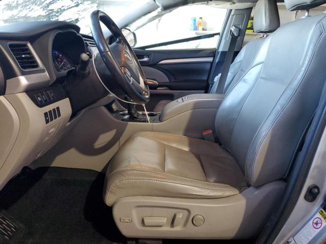 Photo 7 from auction – 2018 TOYOTA HIGHLANDER with VIN 5TDJZRFH6JS525526