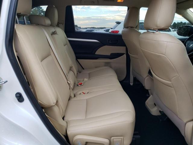 Photo 11 from auction – 2019 TOYOTA HIGHLANDER with VIN 5TDZZRFH0KS348878