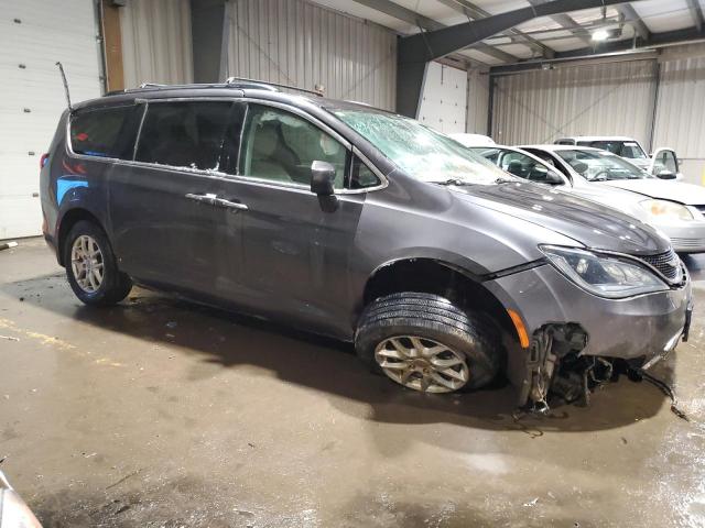 Photo 4 from auction – 2017 CHRYSLER PACIFICA T with VIN 2C4RC1BG5HR821546