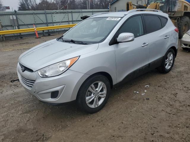 HYUNDAI TUCSON GLS 2012 with VIN KM8JU3AC3CU340559 - Photo from auction