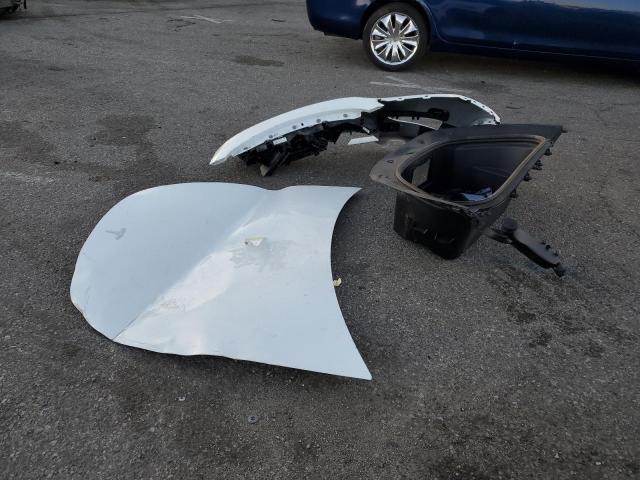 Снимка 12 от търг – 2025 TESLA MODEL Y с VIN 7SAYGDED3SF222525