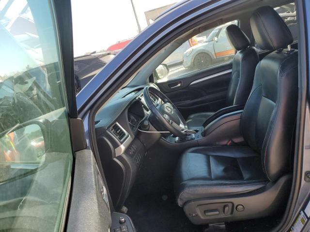 Photo 7 from auction – 2018 TOYOTA HIGHLANDER with VIN 5TDKZRFHXJS264647