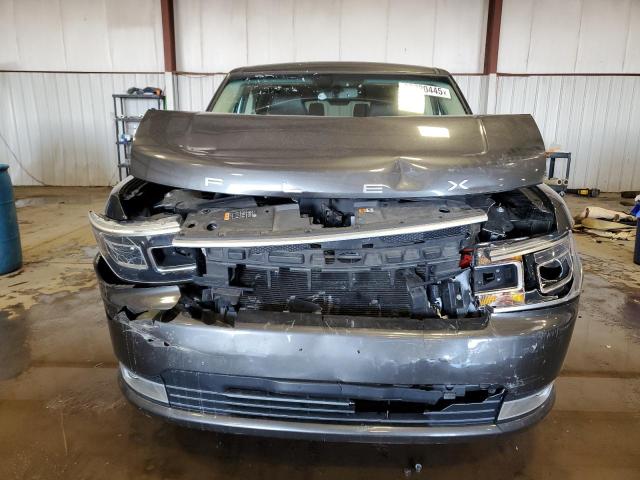 Photo 5 from auction – 2019 FORD FLEX LIMIT with VIN 2FMHK6D82KBA20652