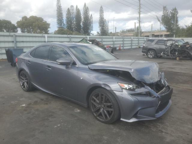 Photo 4 from auction – 2016 LEXUS IS 200T with VIN JTHBA1D25G5017458