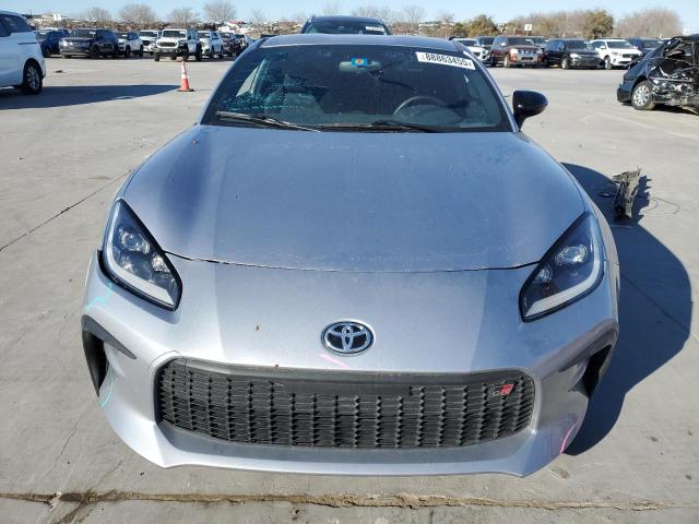 Photo 5 from auction – 2023 TOYOTA GR 86 with VIN JF1ZNBC10P8757040