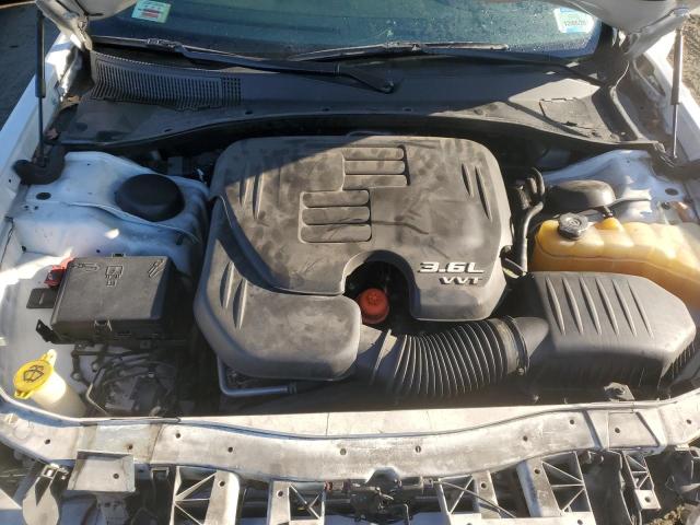 Photo 11 from auction – 2017 CHRYSLER 300 S with VIN 2C3CCABGXHH647229