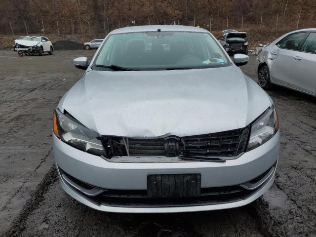 Photo 5 from auction – 2013 VOLKSWAGEN PASSAT S with VIN 1VWAP7A32DC026456
