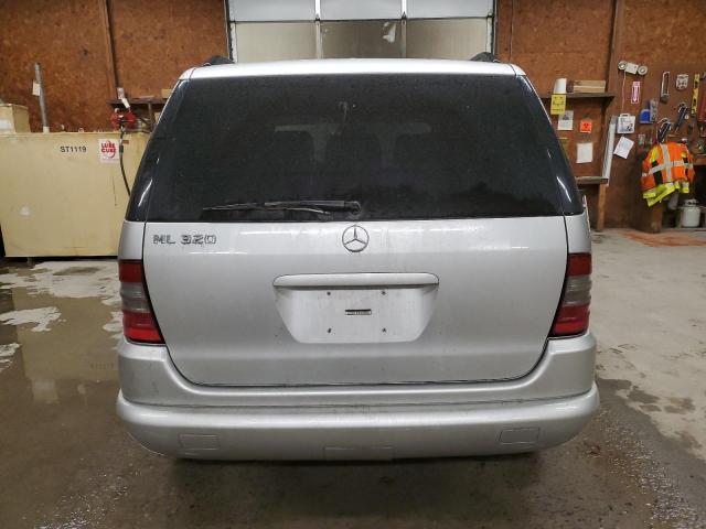 Photo 6 from auction – 2000 MERCEDES-BENZ ML 320 with VIN 4JGAB54E4YA189786