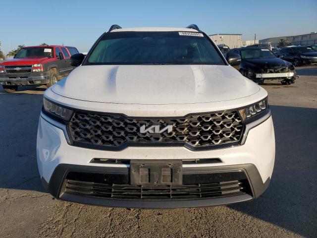 Photo 5 from auction – 2022 KIA SORENTO S with VIN 5XYRLDLC0NG116358