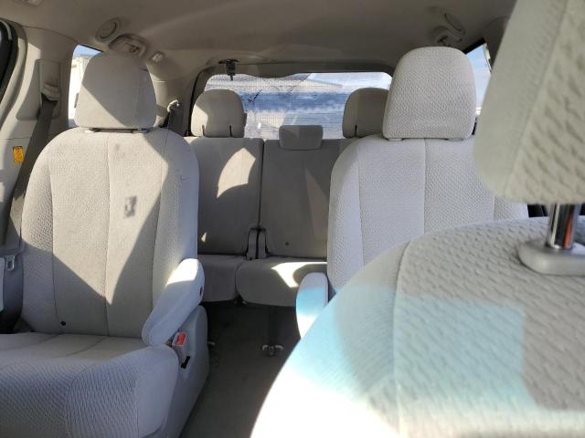 Photo 10 from auction – 2012 TOYOTA SIENNA BAS with VIN 5TDKA3DC4CS016084