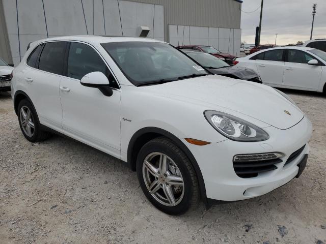 Photo 4 from auction – 2012 PORSCHE CAYENNE S with VIN WP1AE2A20CLA92536