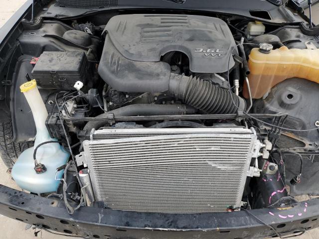 Photo 11 from auction – 2012 CHRYSLER 300 LIMITE with VIN 2C3CCACG8CH252862