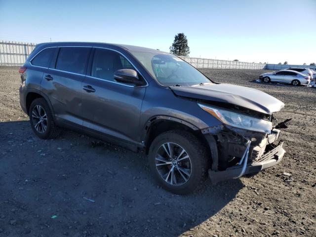 Photo 4 from auction – 2019 TOYOTA HIGHLANDER with VIN 5TDZZRFH6KS331504