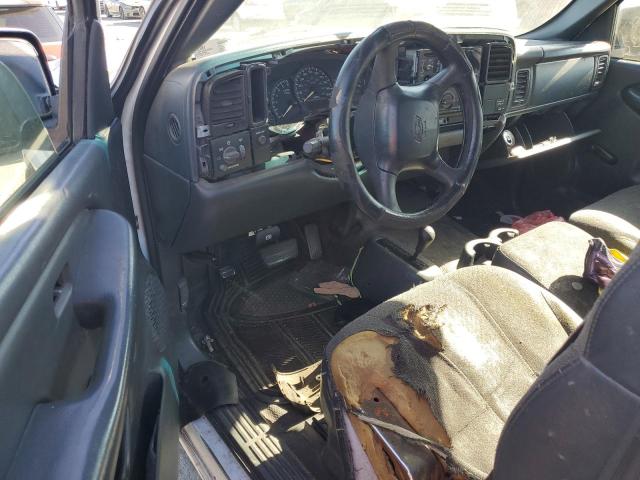 Photo 8 from auction – 2002 CHEVROLET SILVERADO with VIN 2GCEK19V621312352