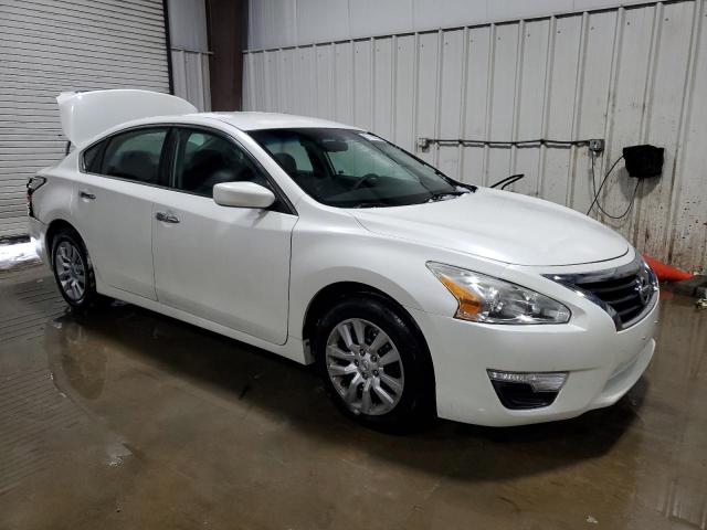 Photo 4 from auction – 2015 NISSAN ALTIMA 2.5 with VIN 1N4AL3AP1FN894942