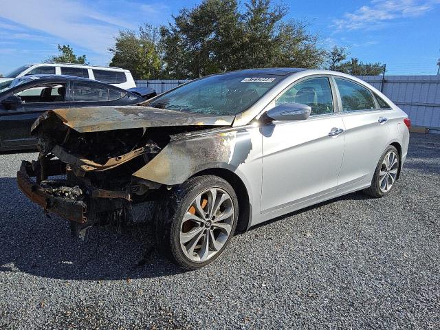 HYUNDAI SONATA SE 2013 with VIN 5NPEC4AB7DH653163 - Photo from auction