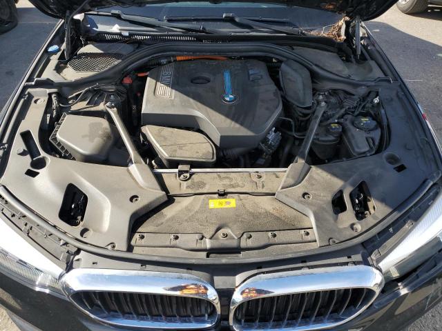 Photo 11 from auction – 2018 BMW 530E with VIN WBAJA9C58JB033442