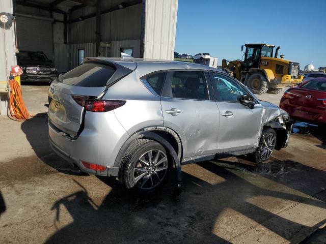 Photo 3 from auction – 2018 MAZDA CX-5 TOURI with VIN JM3KFACM6J1431330