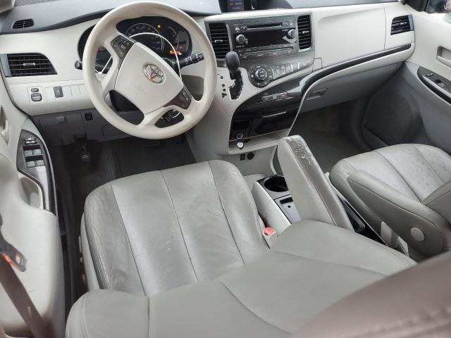 Photo 8 from auction – 2013 TOYOTA SIENNA LE with VIN 5TDKK3DC9DS296227